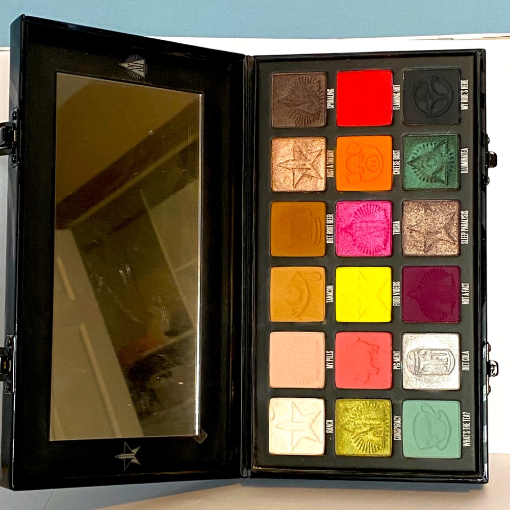 Jeffree Star x Shane Dawson Conspiracy Palette